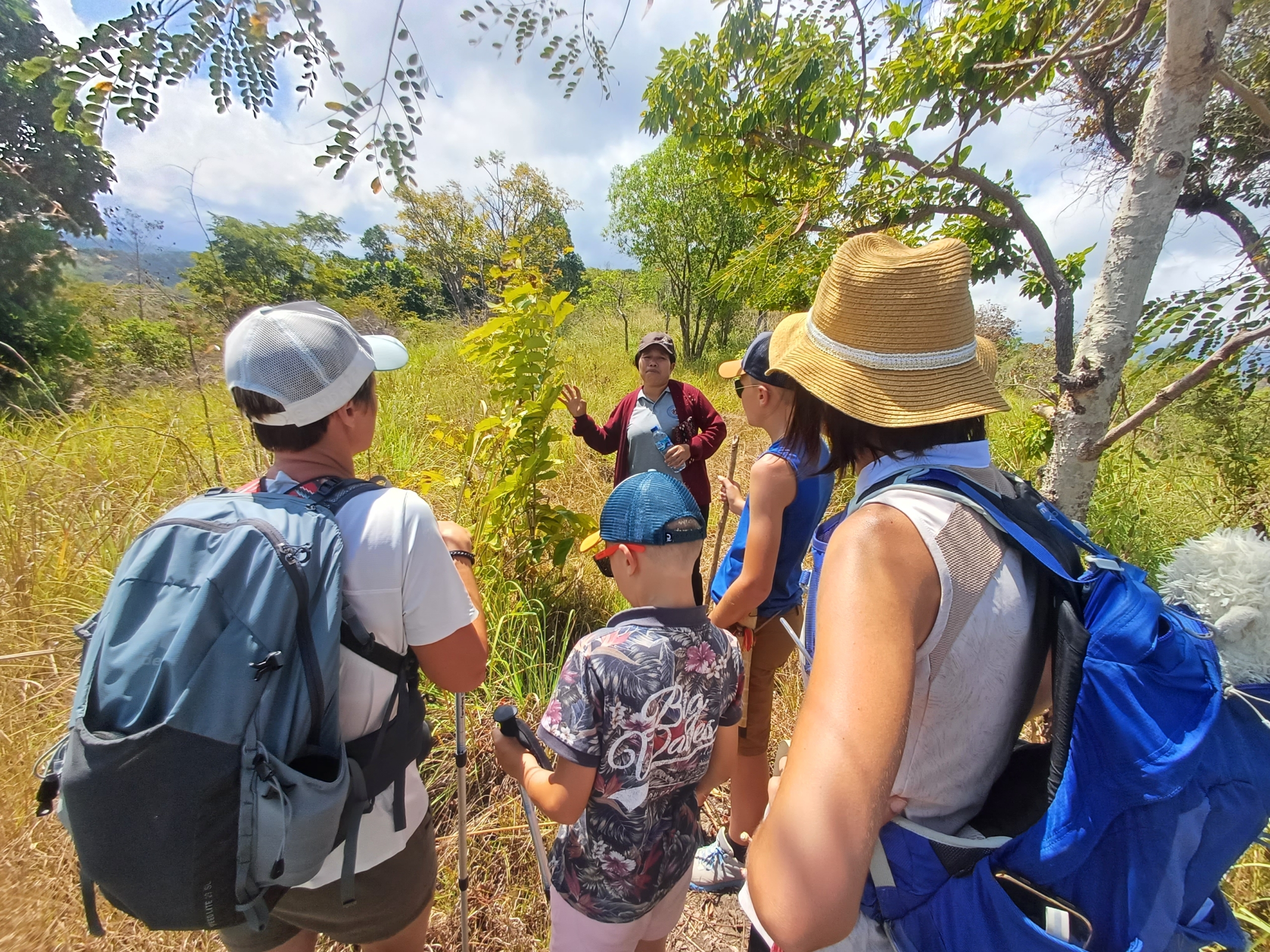A local tour guide in Belaraghi